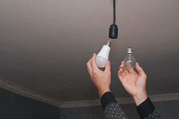 Cost of Light Bulbs Replacement in Westminster