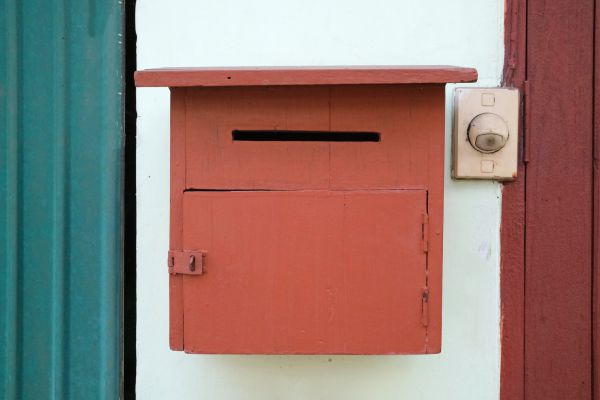 Cost of Mailbox Mounting in Westminster